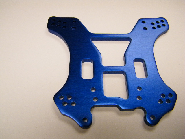 REAR SHOCK TOWER / BLUE FOR RTR TRUGGY